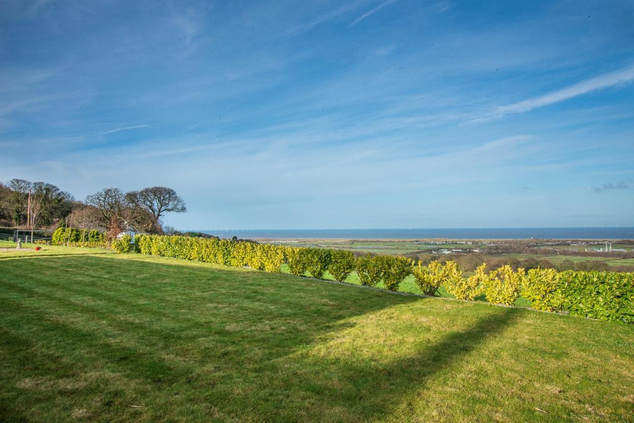 Finest Retreats - Sea Views Cottage Престатін Екстер'єр фото